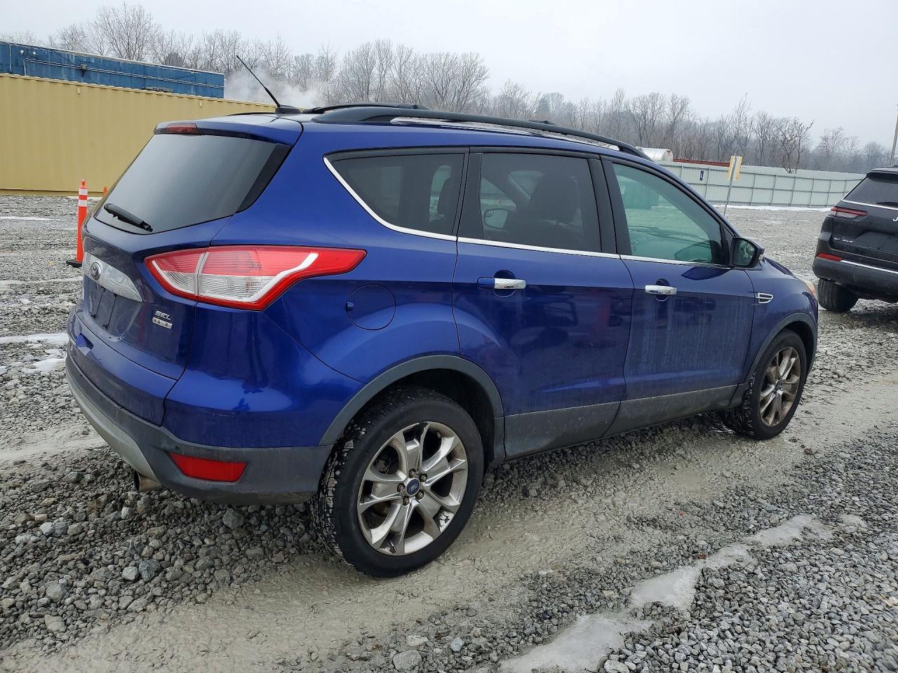 2013 FORD ESCAPE