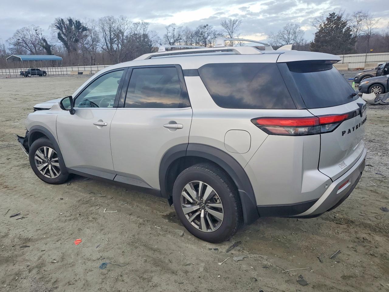 2024 NISSAN PATHFINDER