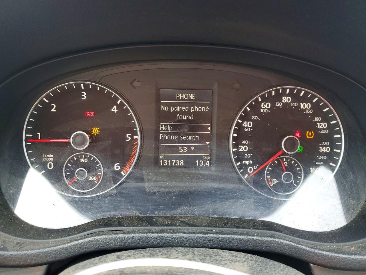 2014 VOLKSWAGEN Passat