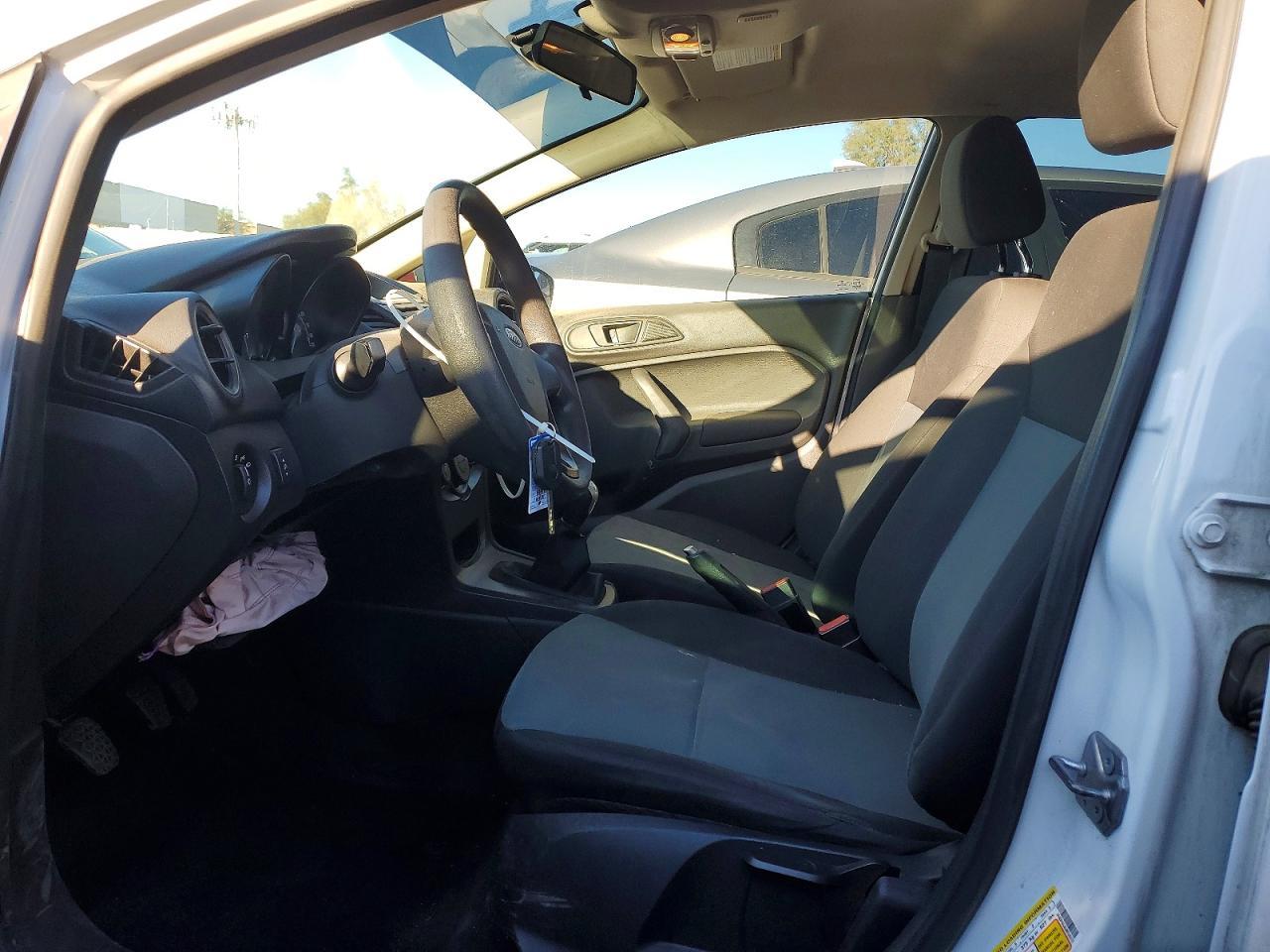 2018 FORD Fiesta