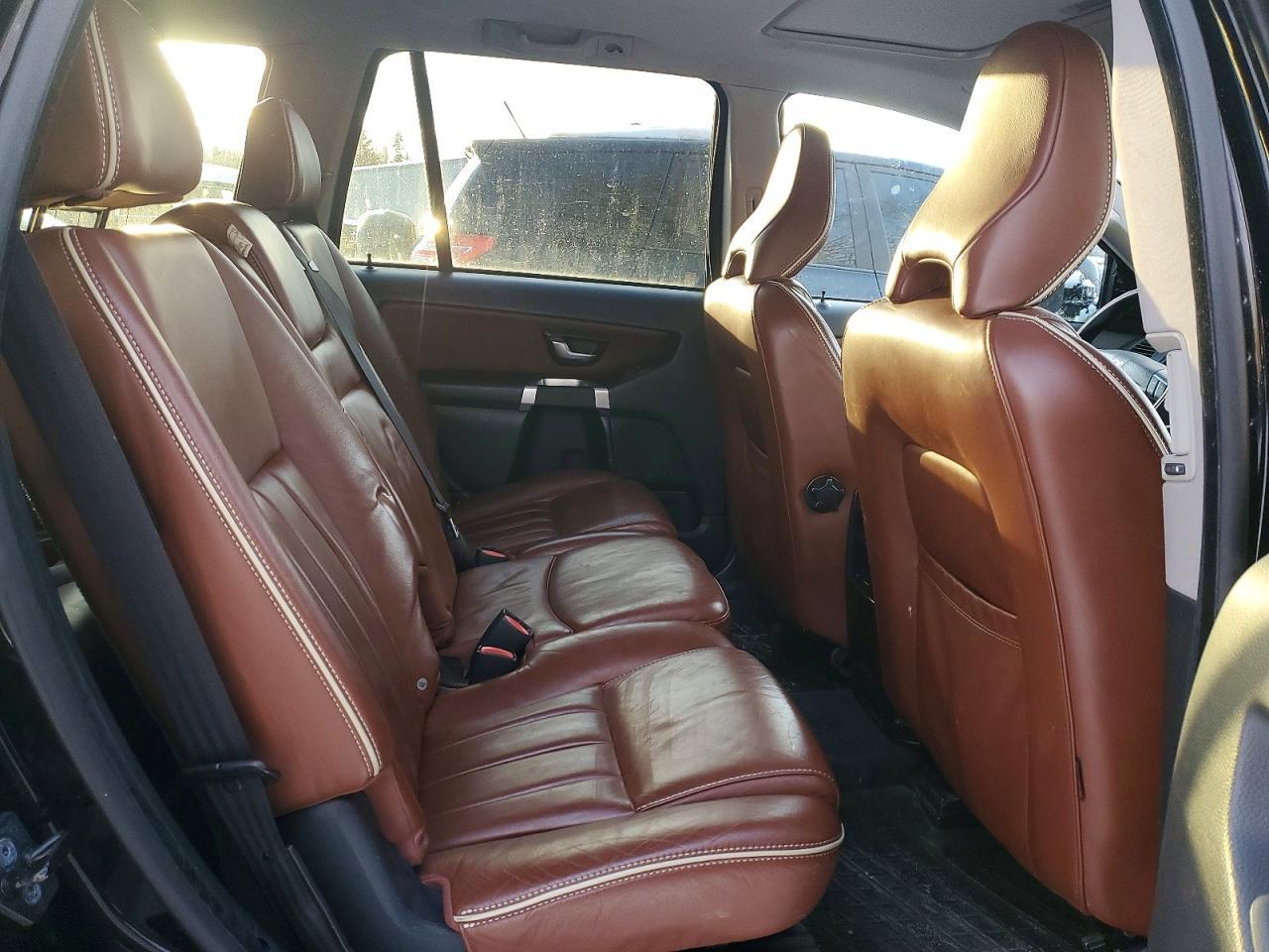 2014 VOLVO XC90