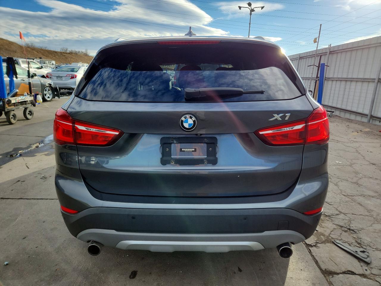 2017 BMW X1