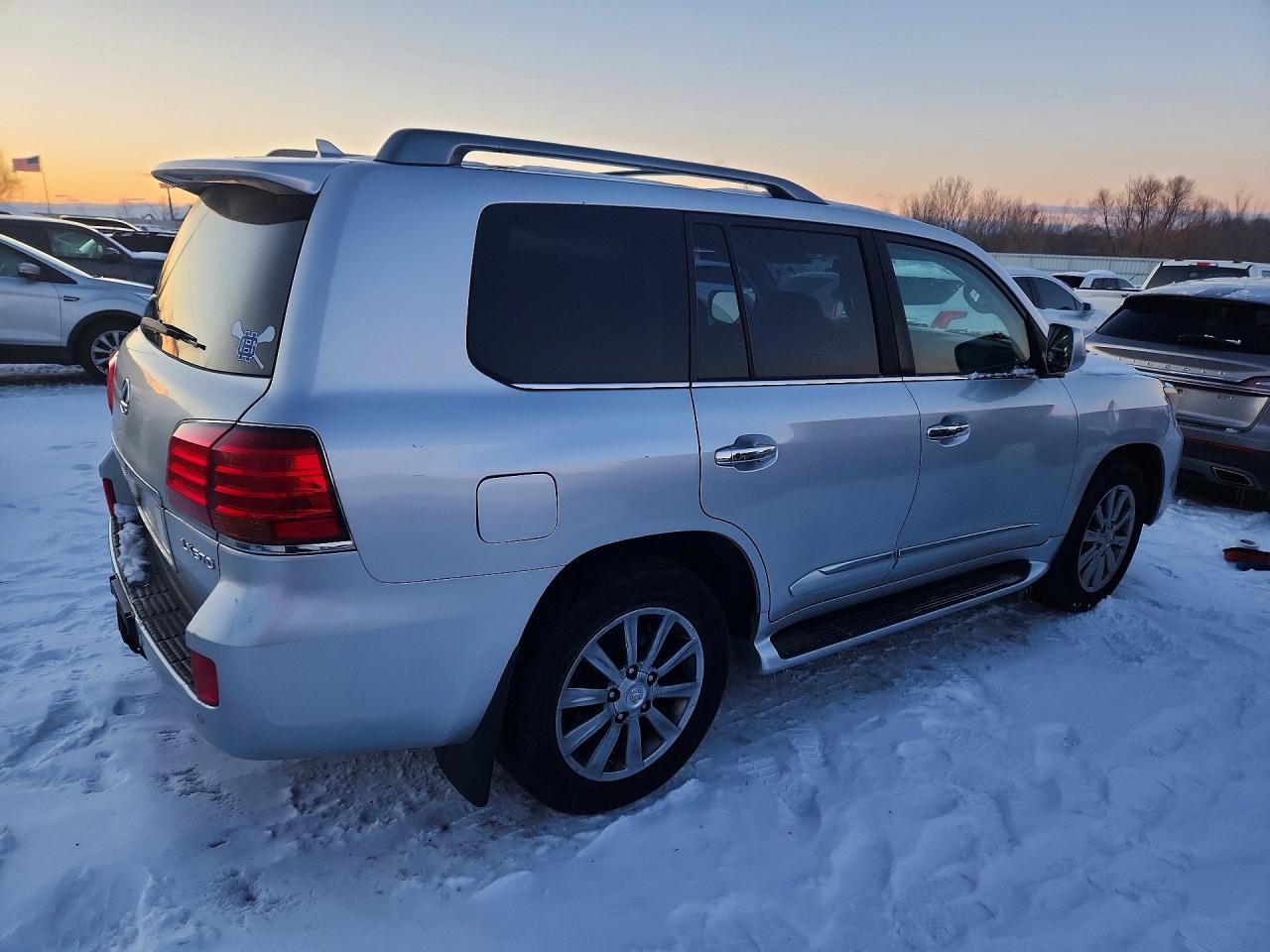2010 LEXUS LX 570