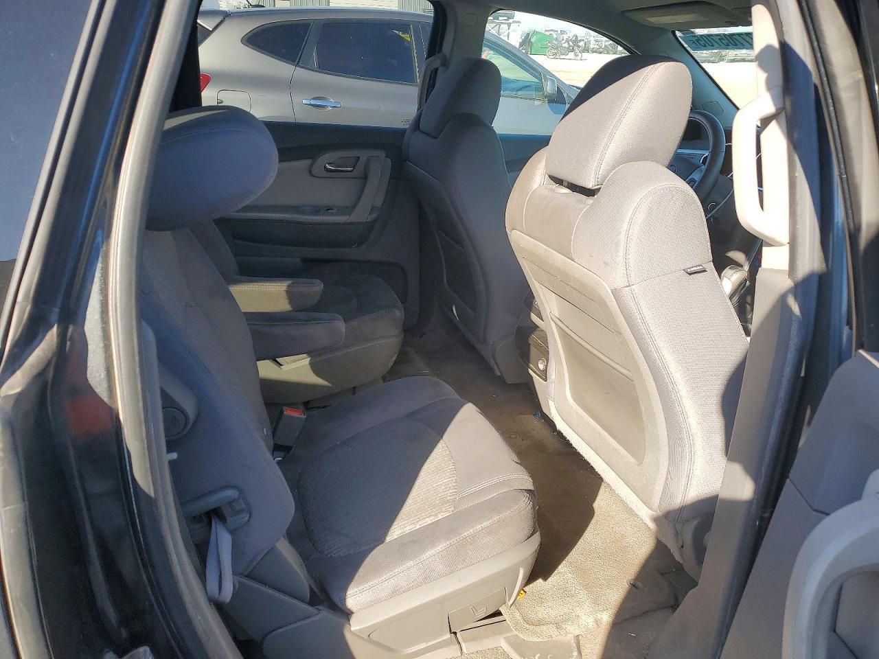 2011 CHEVROLET TRAVERSE