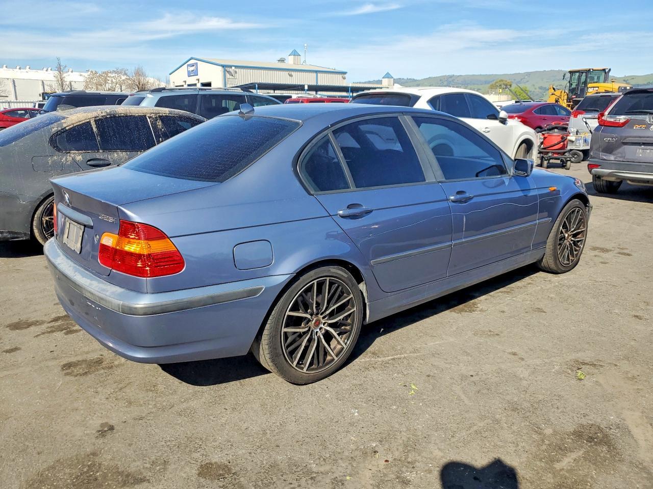 2004 BMW 3 SERIES