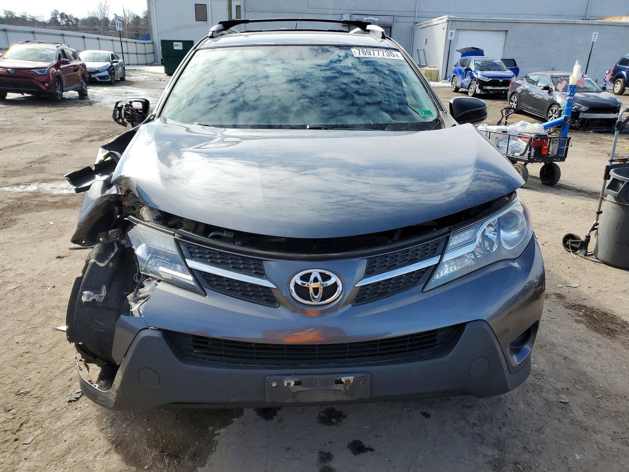 2015 TOYOTA RAV4