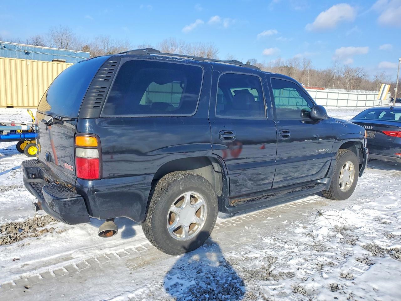 2004 GMC Yukon