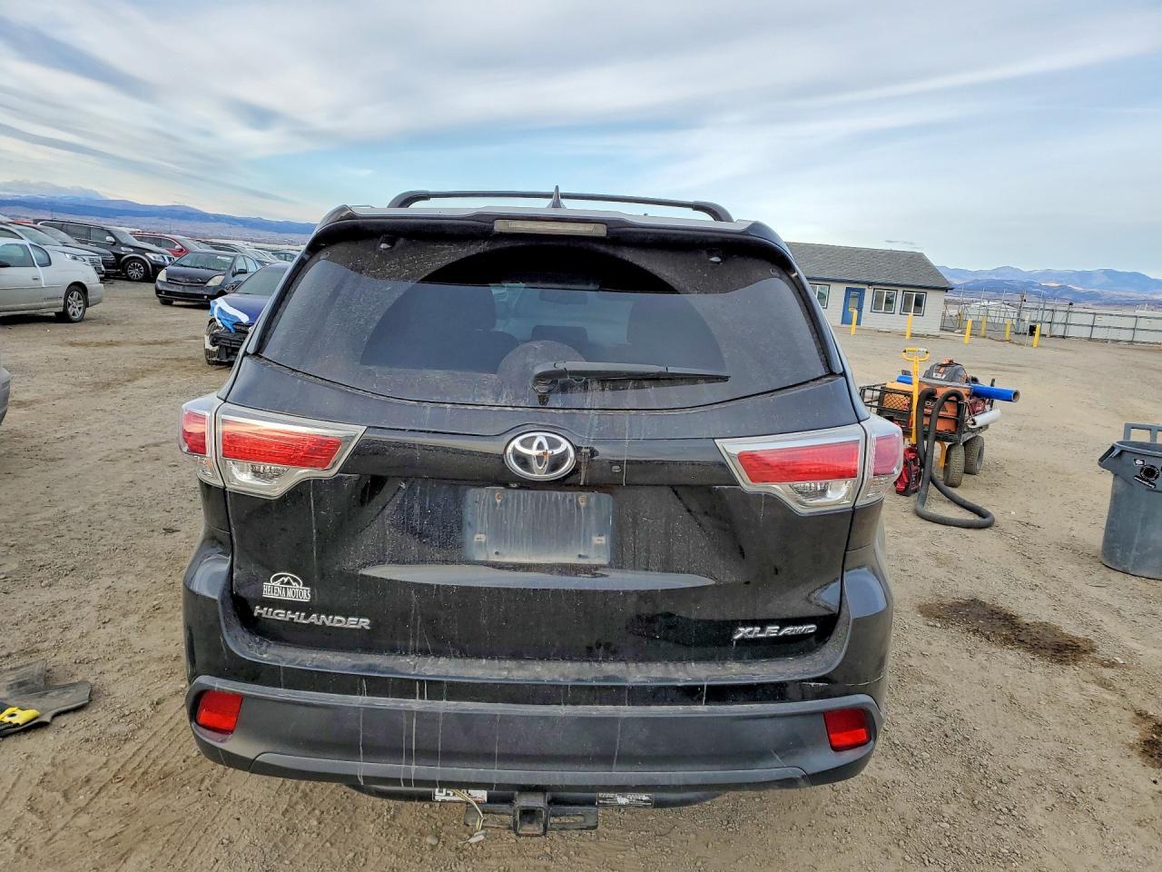 2015 TOYOTA HIGHLANDER