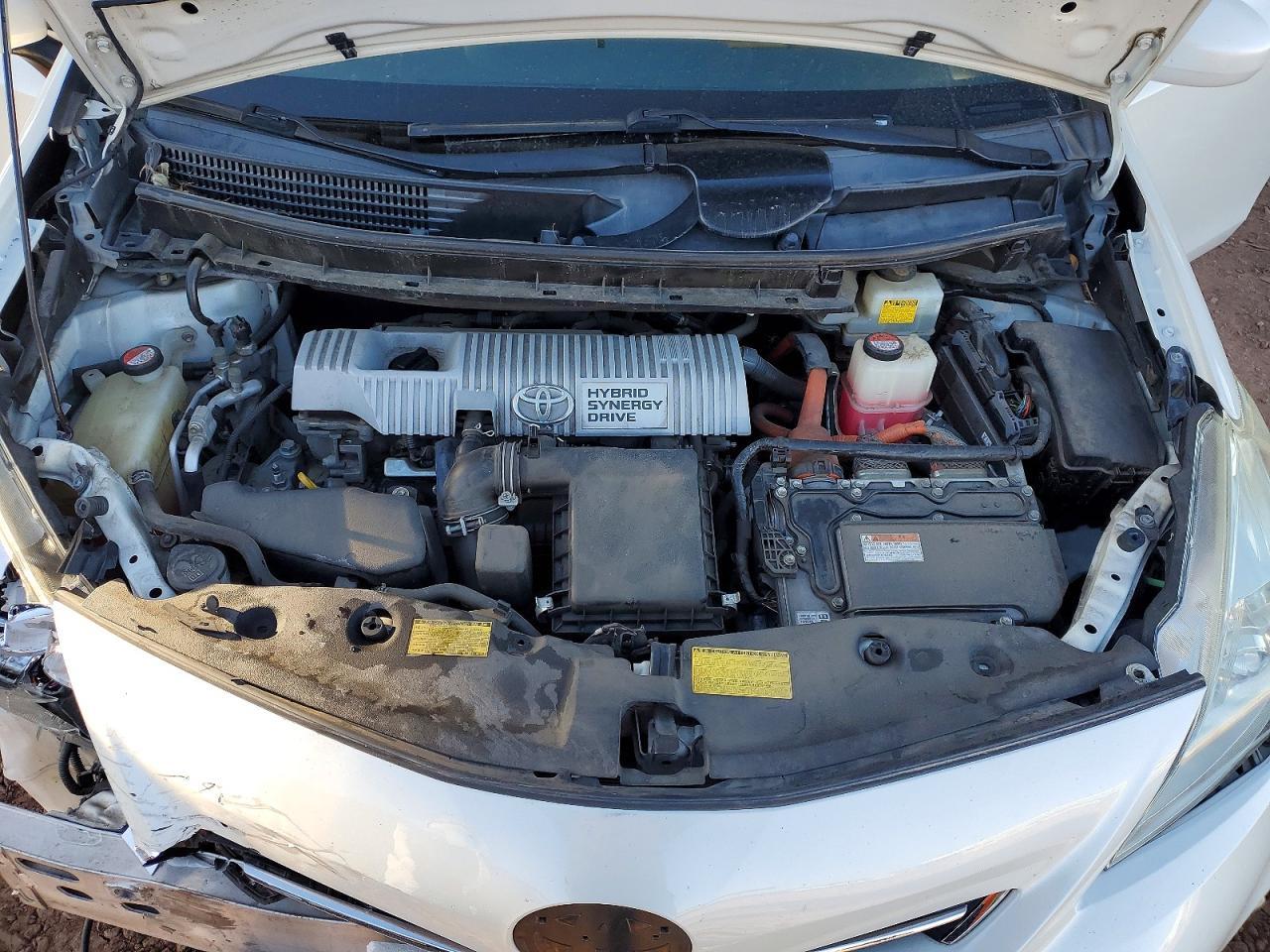 2014 TOYOTA PRIUS V