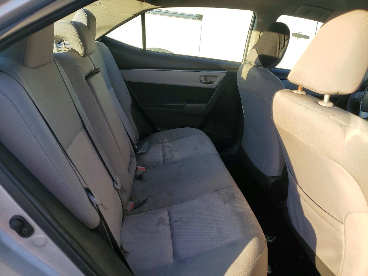 2015 TOYOTA COROLLA