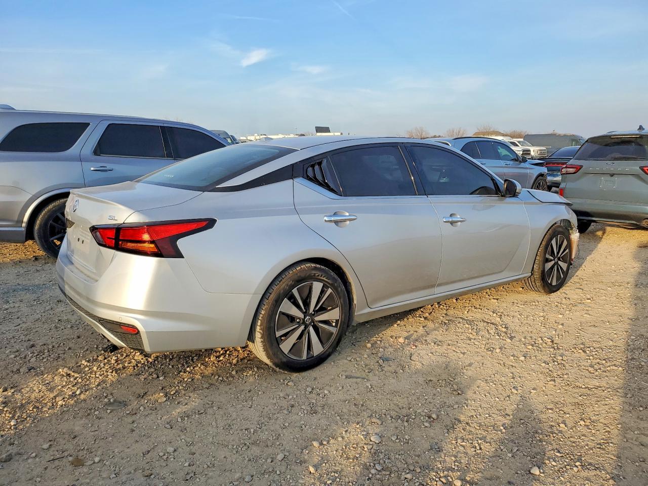 2019 NISSAN ALTIMA