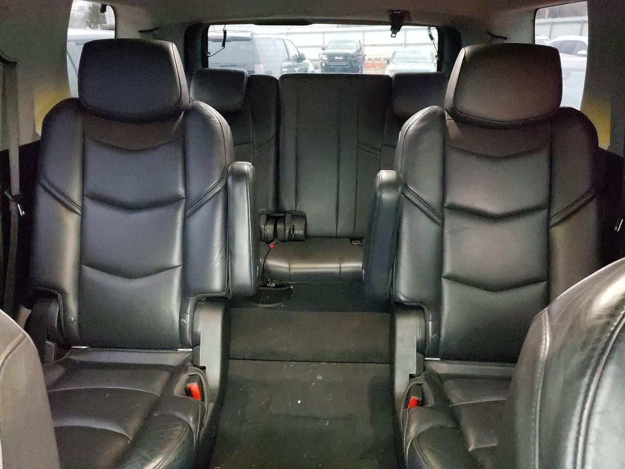 2018 CADILLAC ESCALADE