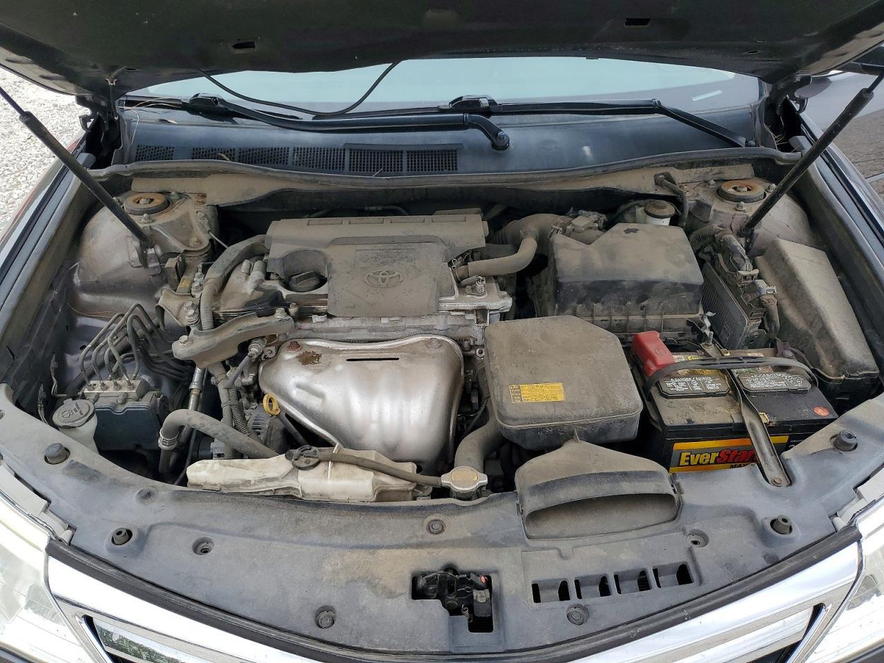 2014 TOYOTA CAMRY