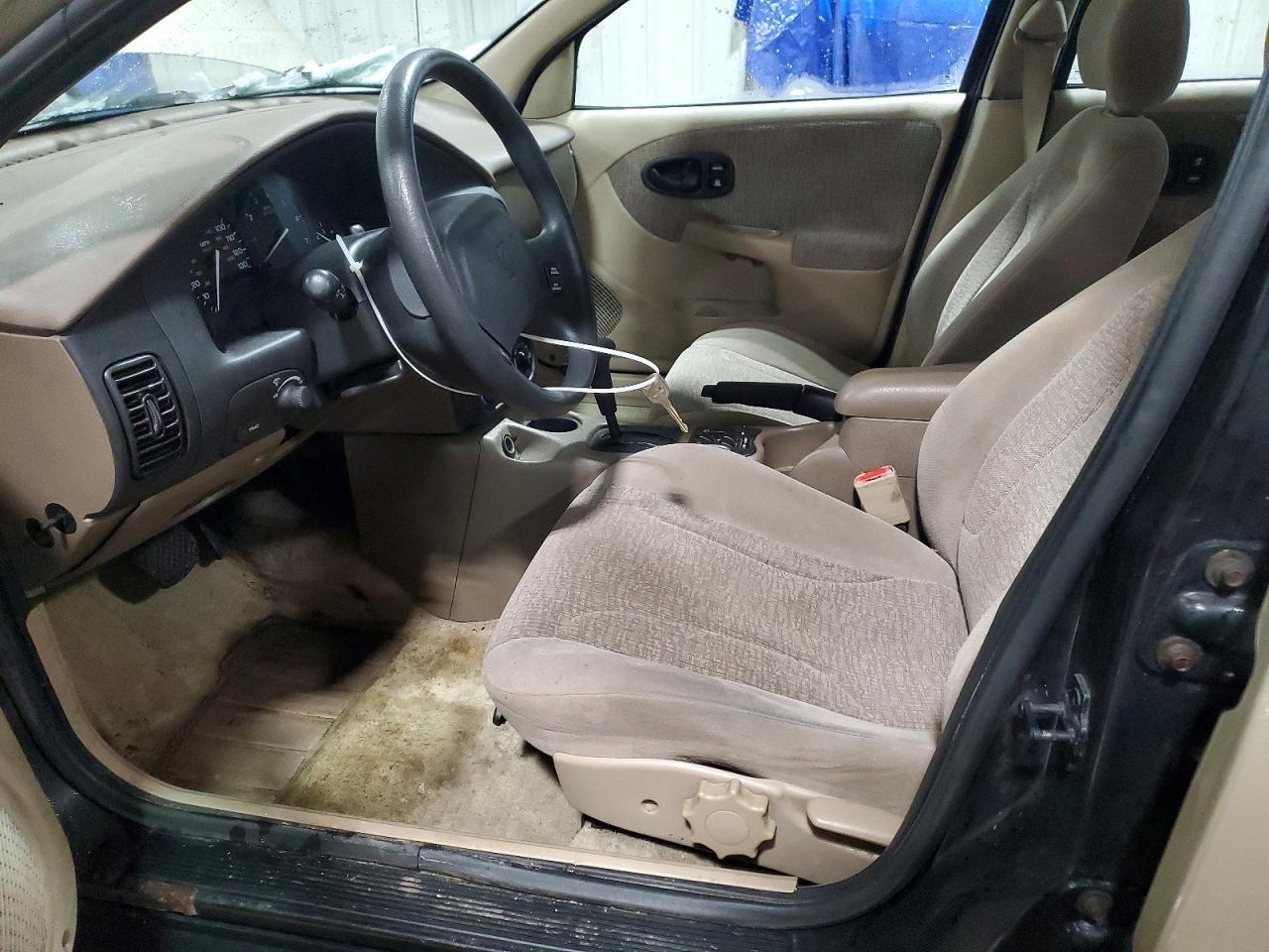 2001 SATURN Sw2