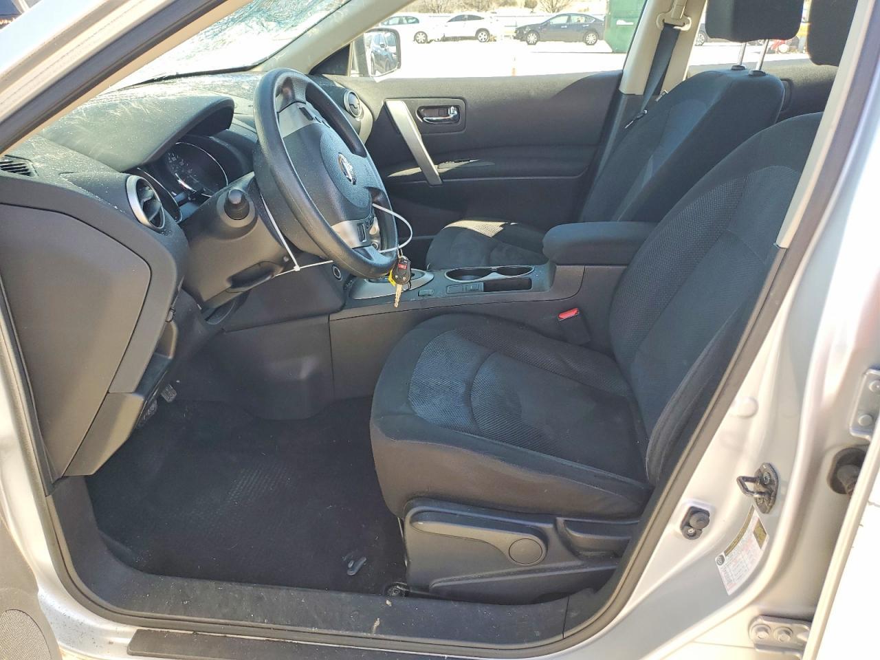 2015 NISSAN ROGUE