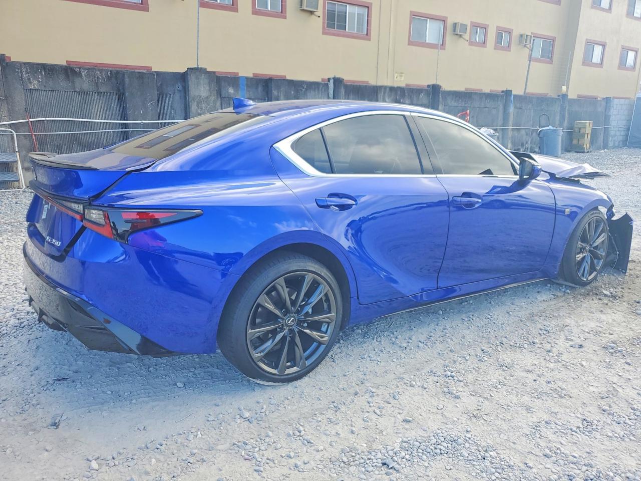 2025 LEXUS IS 350