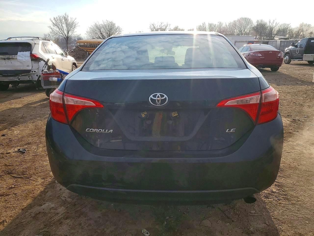 2017 TOYOTA COROLLA