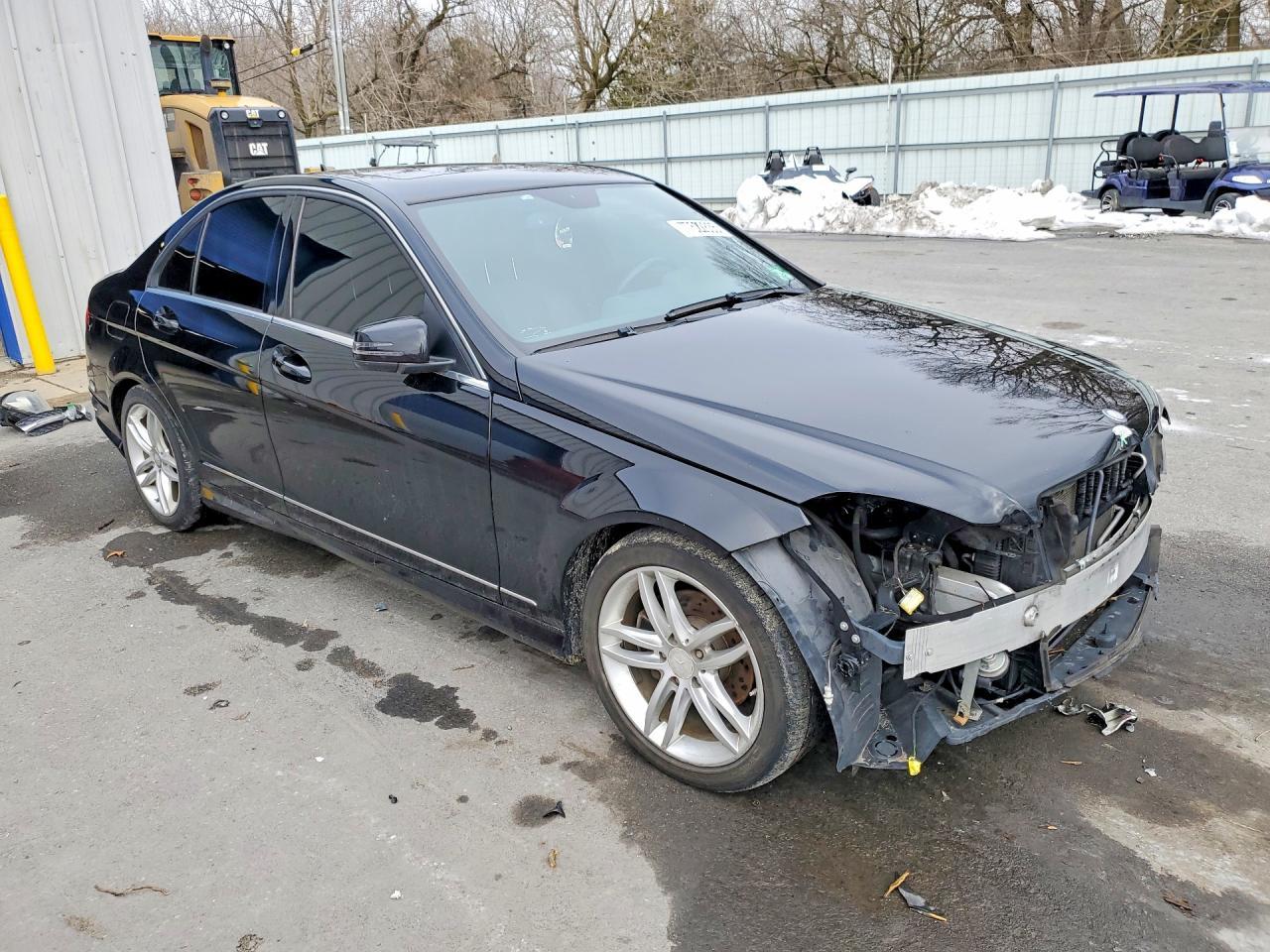 2012 MERCEDES-BENZ C-CLASS