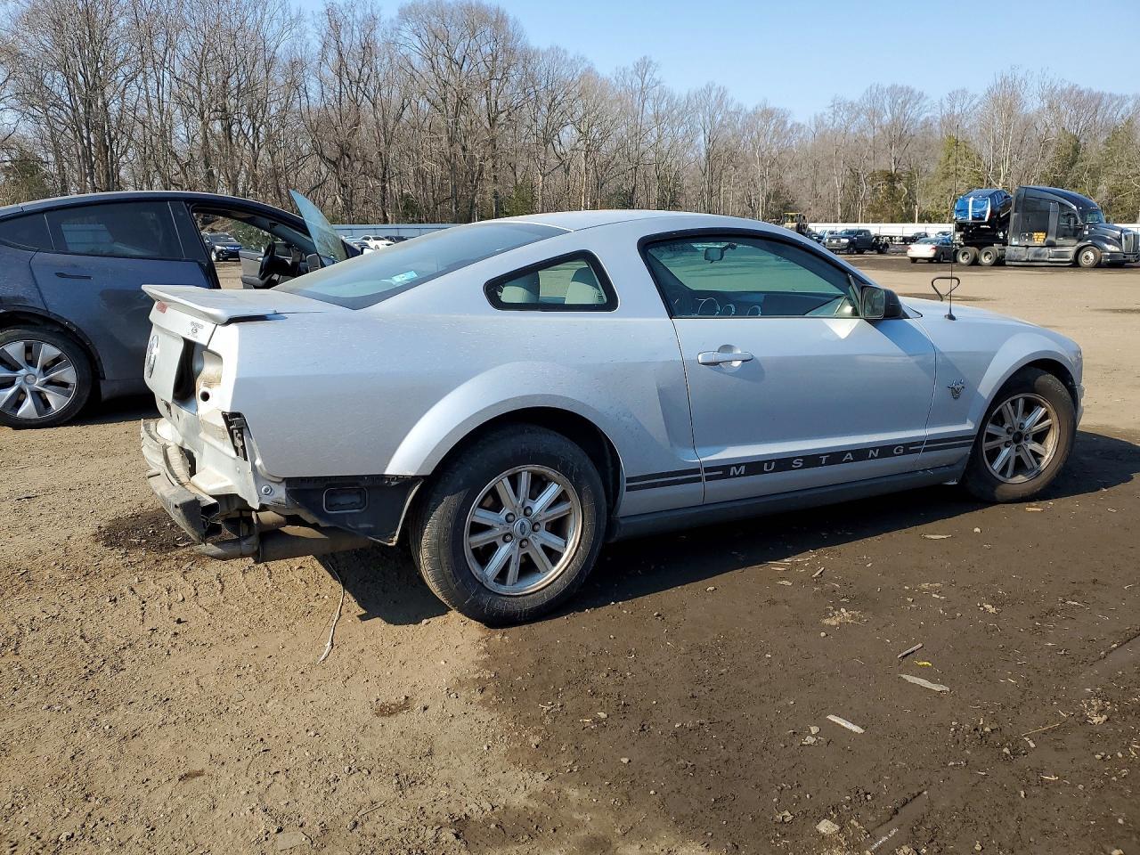 2009 FORD MUSTANG