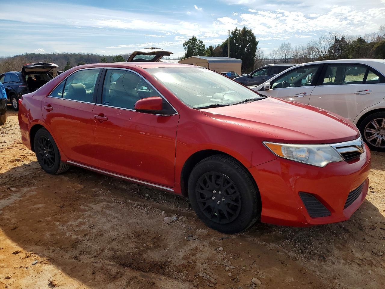 2012 TOYOTA CAMRY