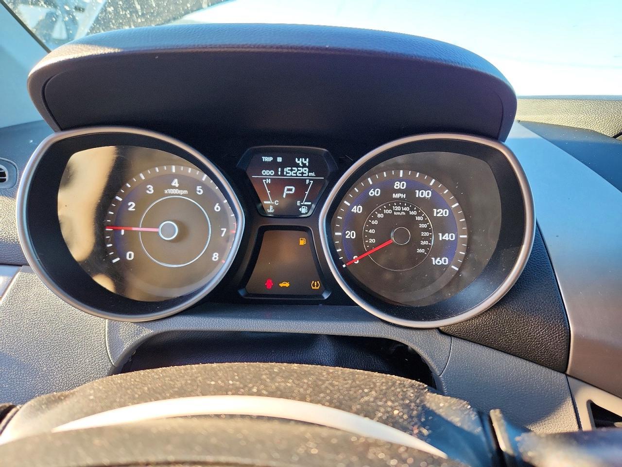 2011 HYUNDAI ELANTRA