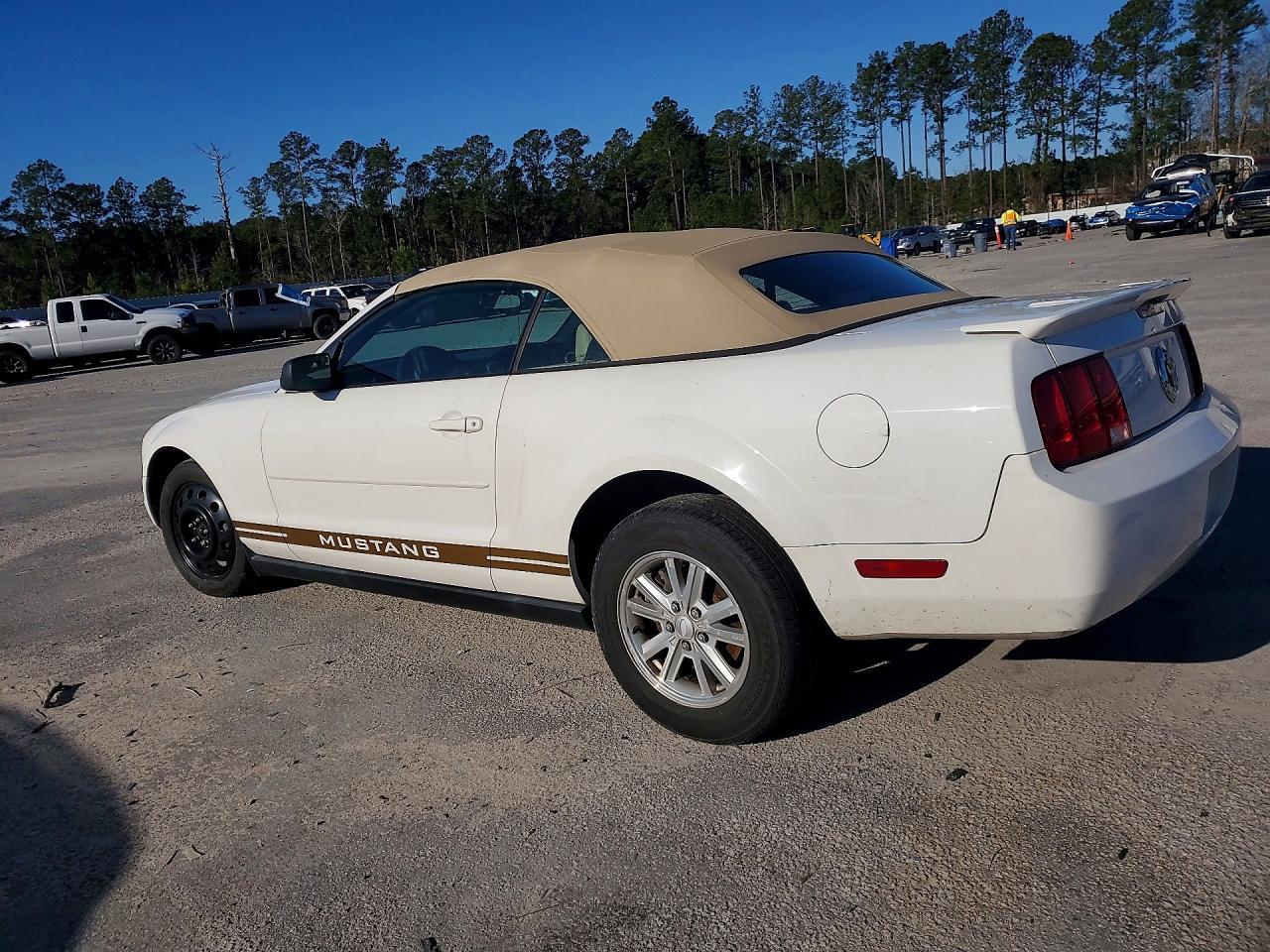 2007 FORD MUSTANG