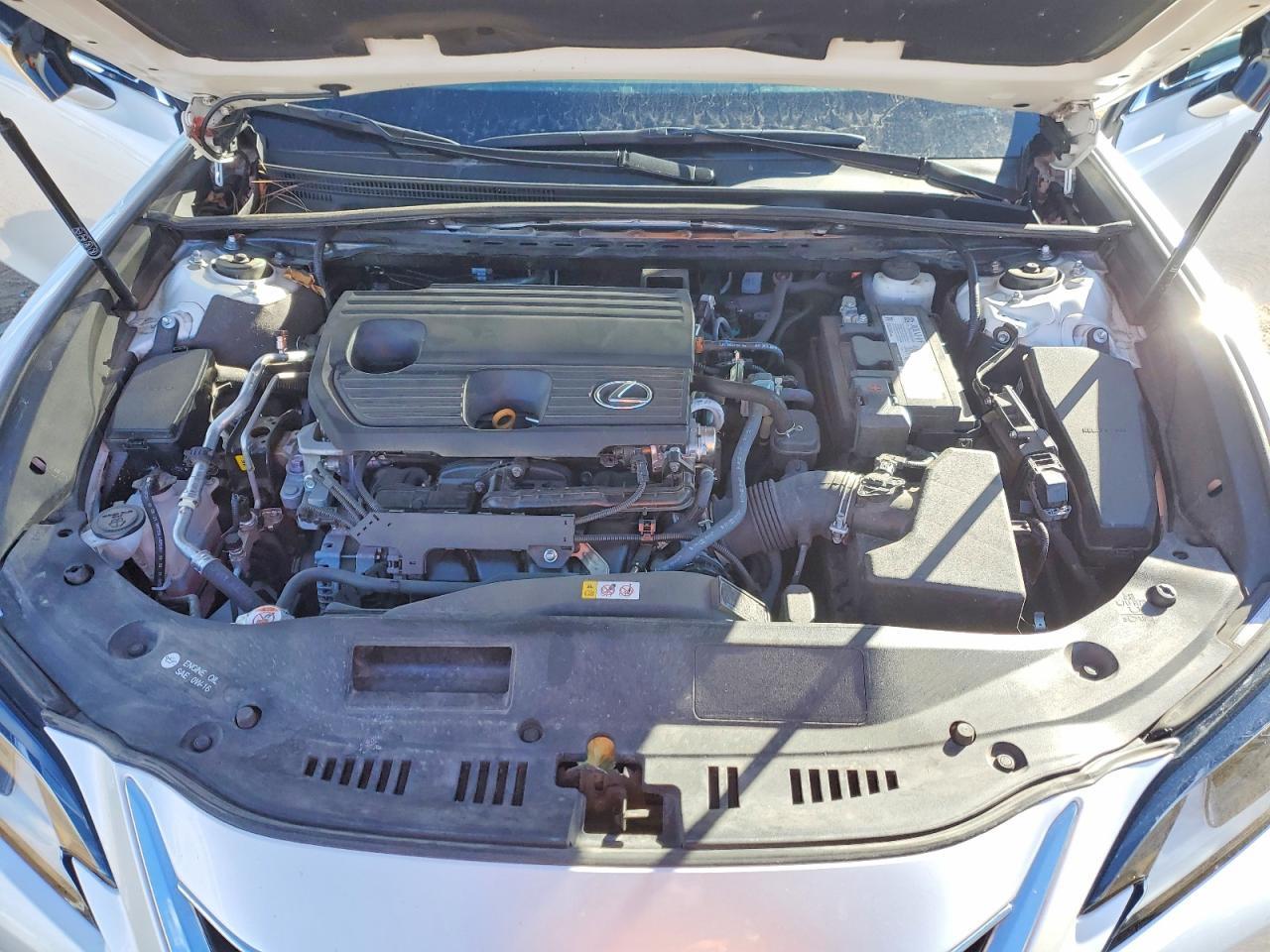 2022 LEXUS ES 250
