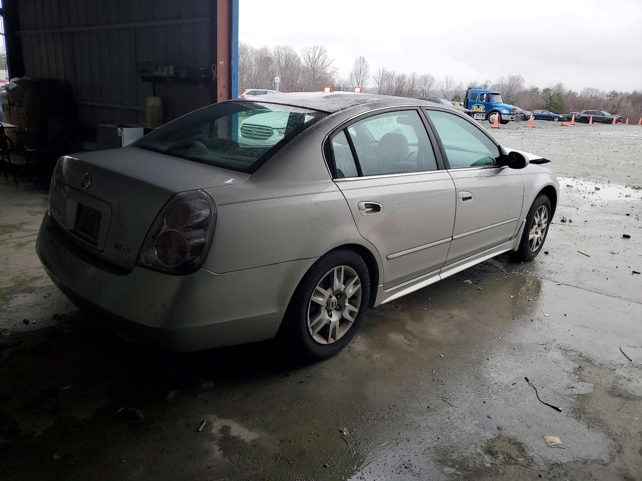 2005 NISSAN ALTIMA
