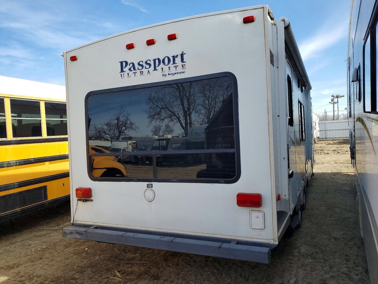 2010 PASSPORT Ultra Lite