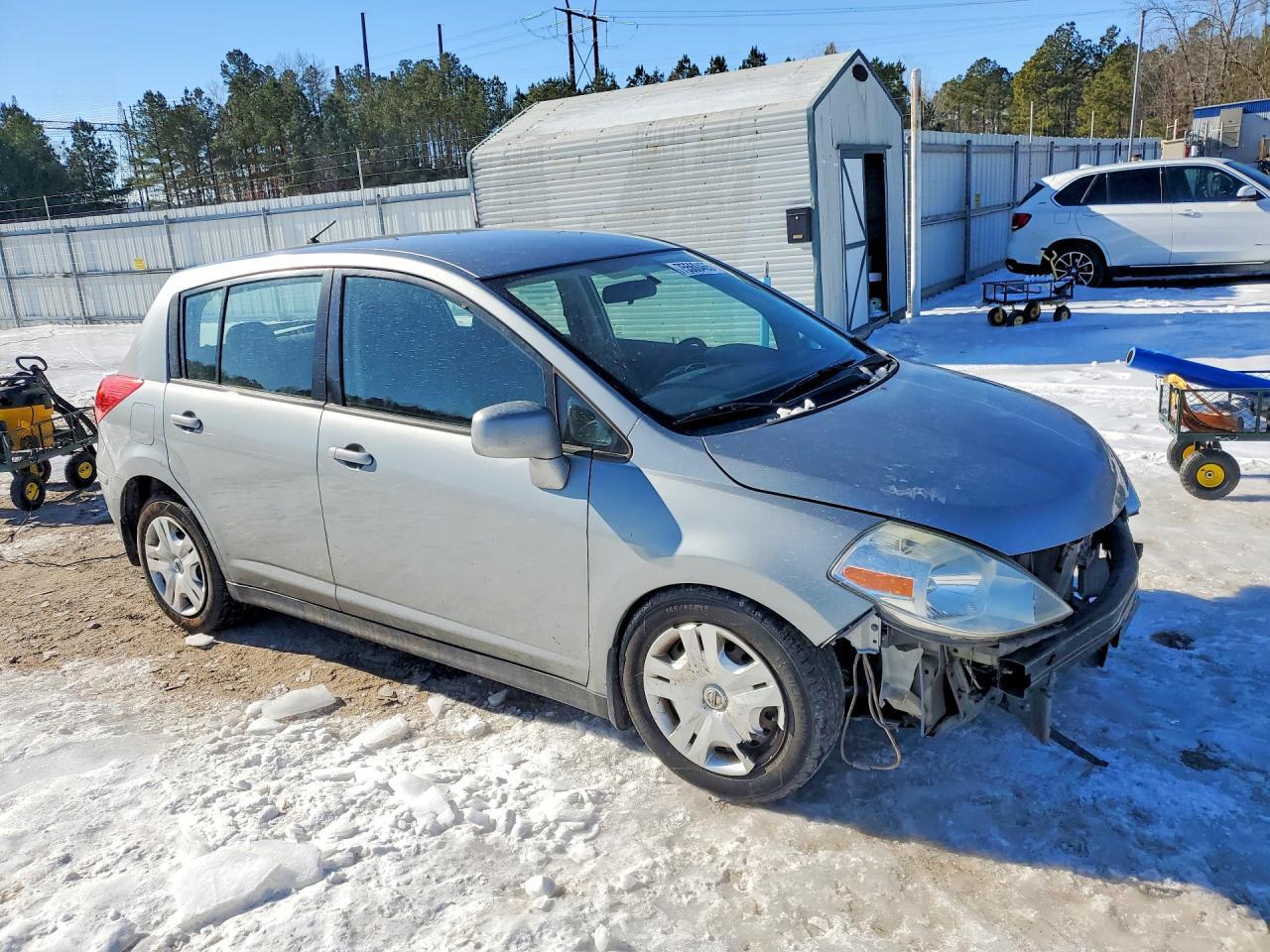 2010 NISSAN VERSA
