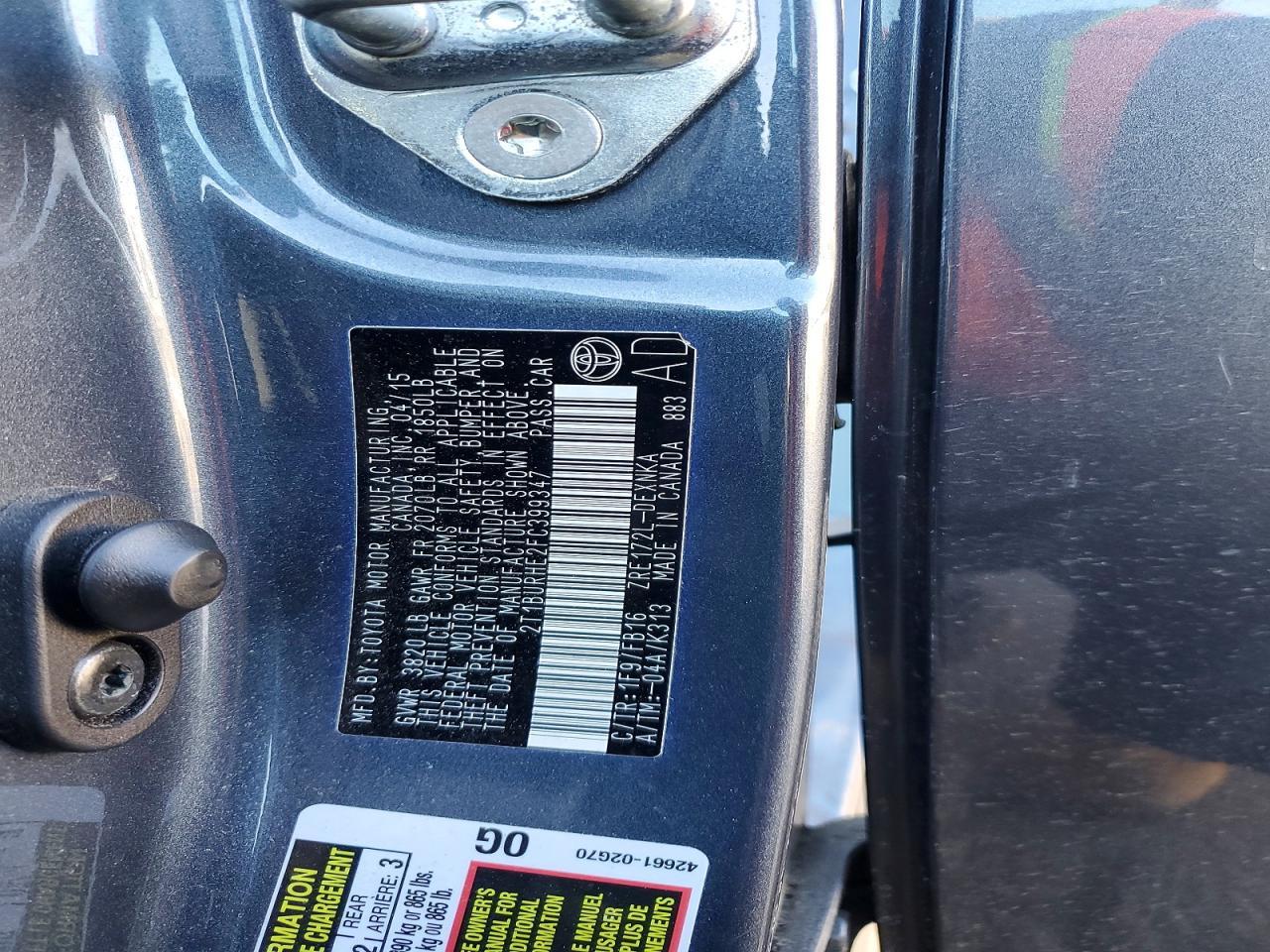 2015 TOYOTA COROLLA