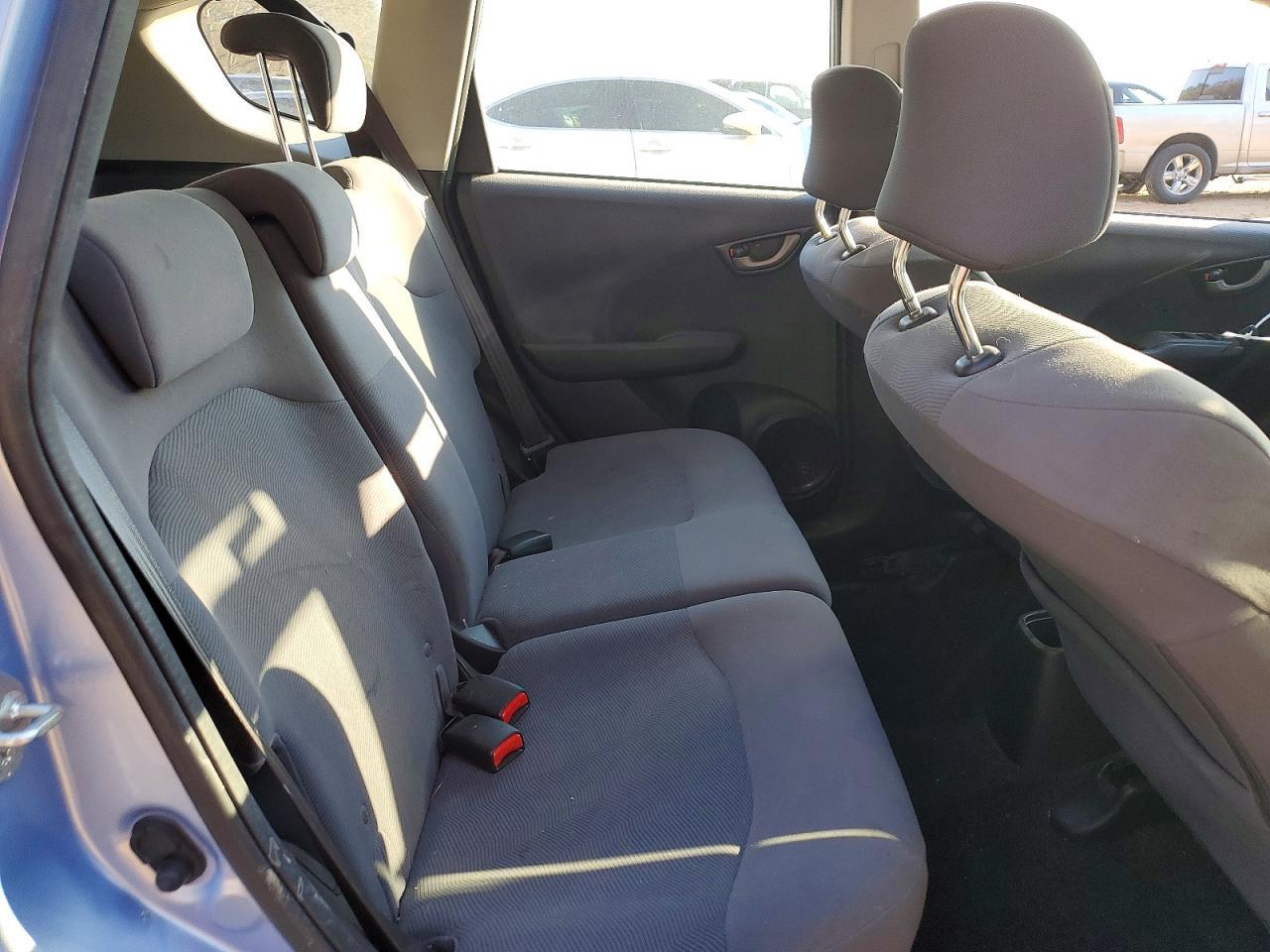 2010 HONDA FIT