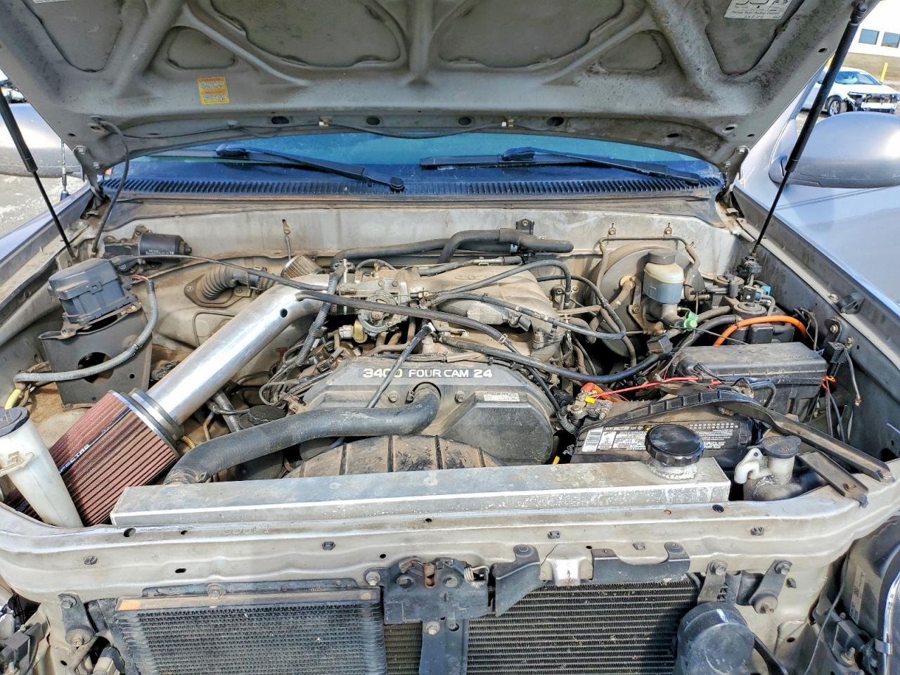 2002 TOYOTA TUNDRA