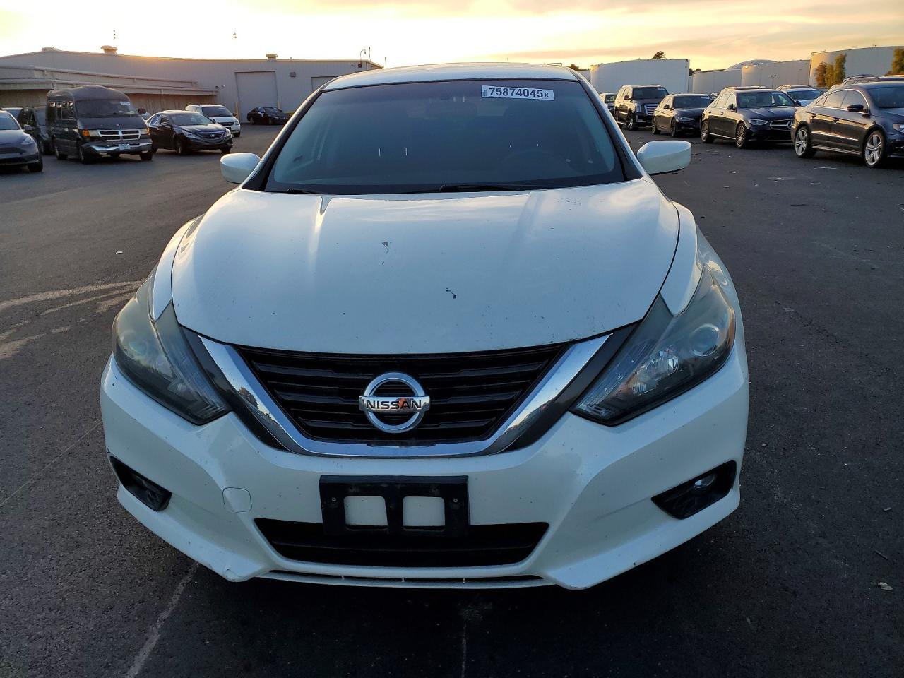 2016 NISSAN ALTIMA
