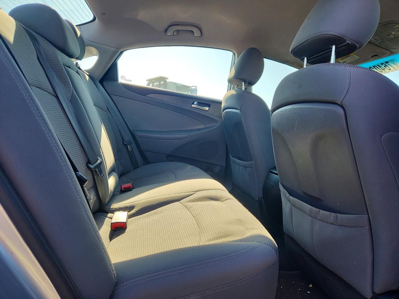 2012 HYUNDAI SONATA