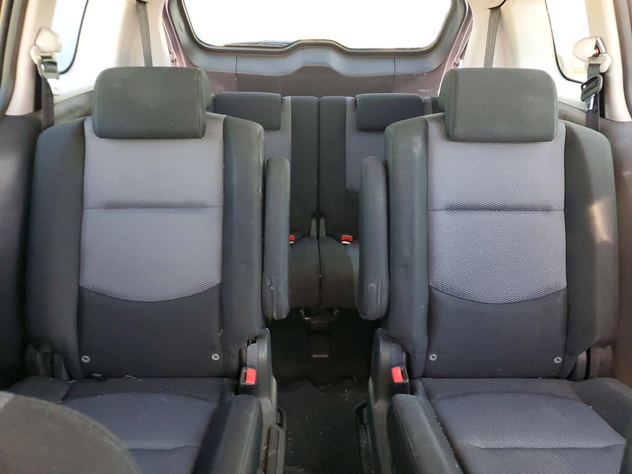 2006 MAZDA 5