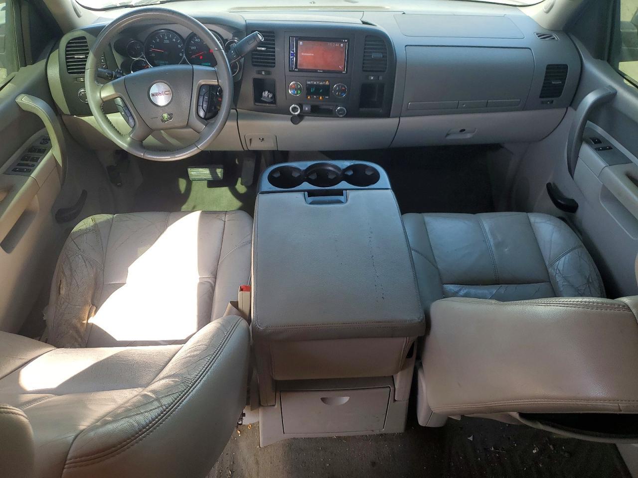 2011 GMC Sierra