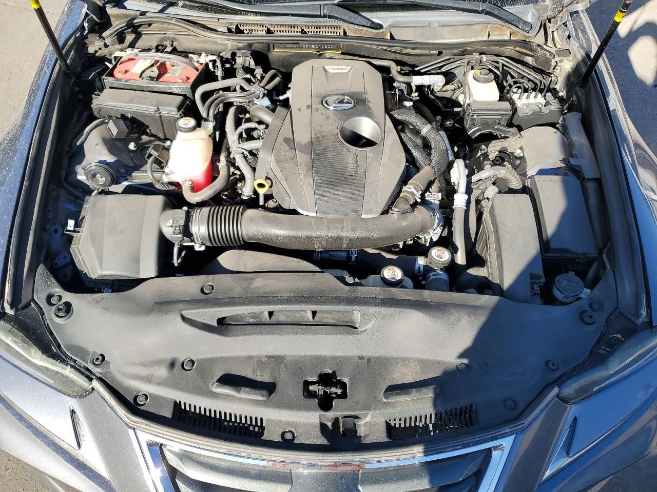 2017 LEXUS IS 200t
