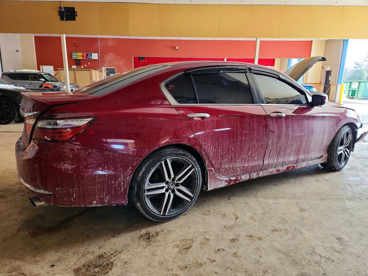 2017 HONDA ACCORD