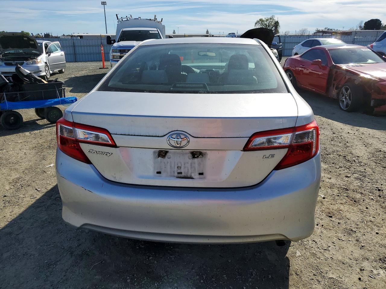 2012 TOYOTA CAMRY