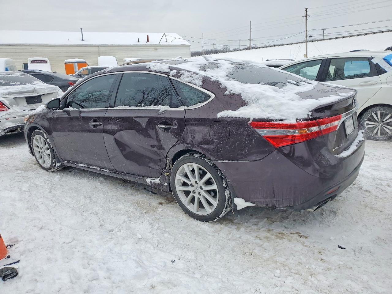 2015 TOYOTA Avalon