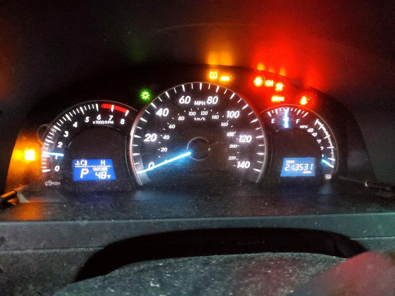 2013 TOYOTA CAMRY