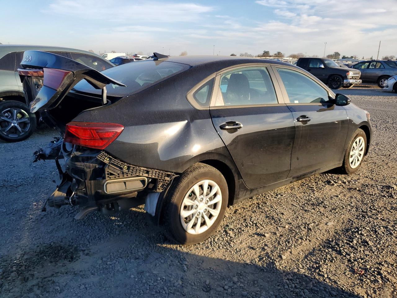 2024 KIA FORTE