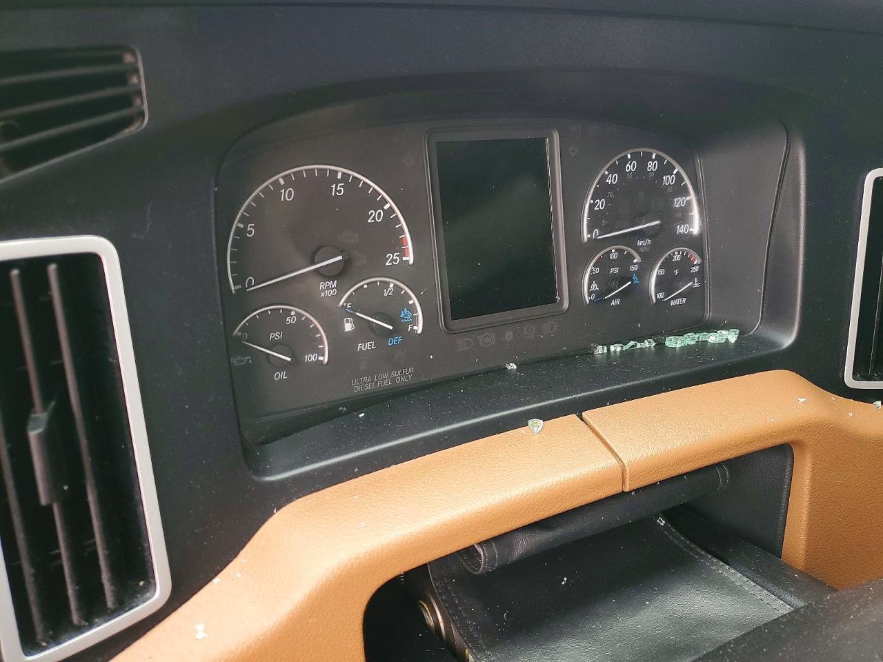 2025 FREIGHTLINER CASCADIA 126