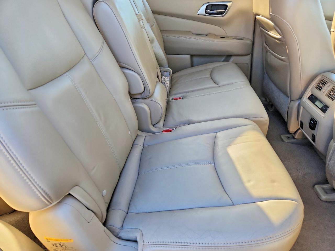 2013 NISSAN PATHFINDER