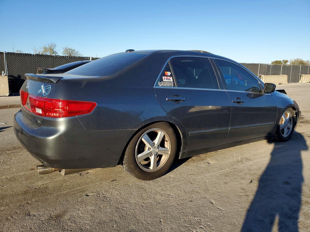2005 HONDA ACCORD