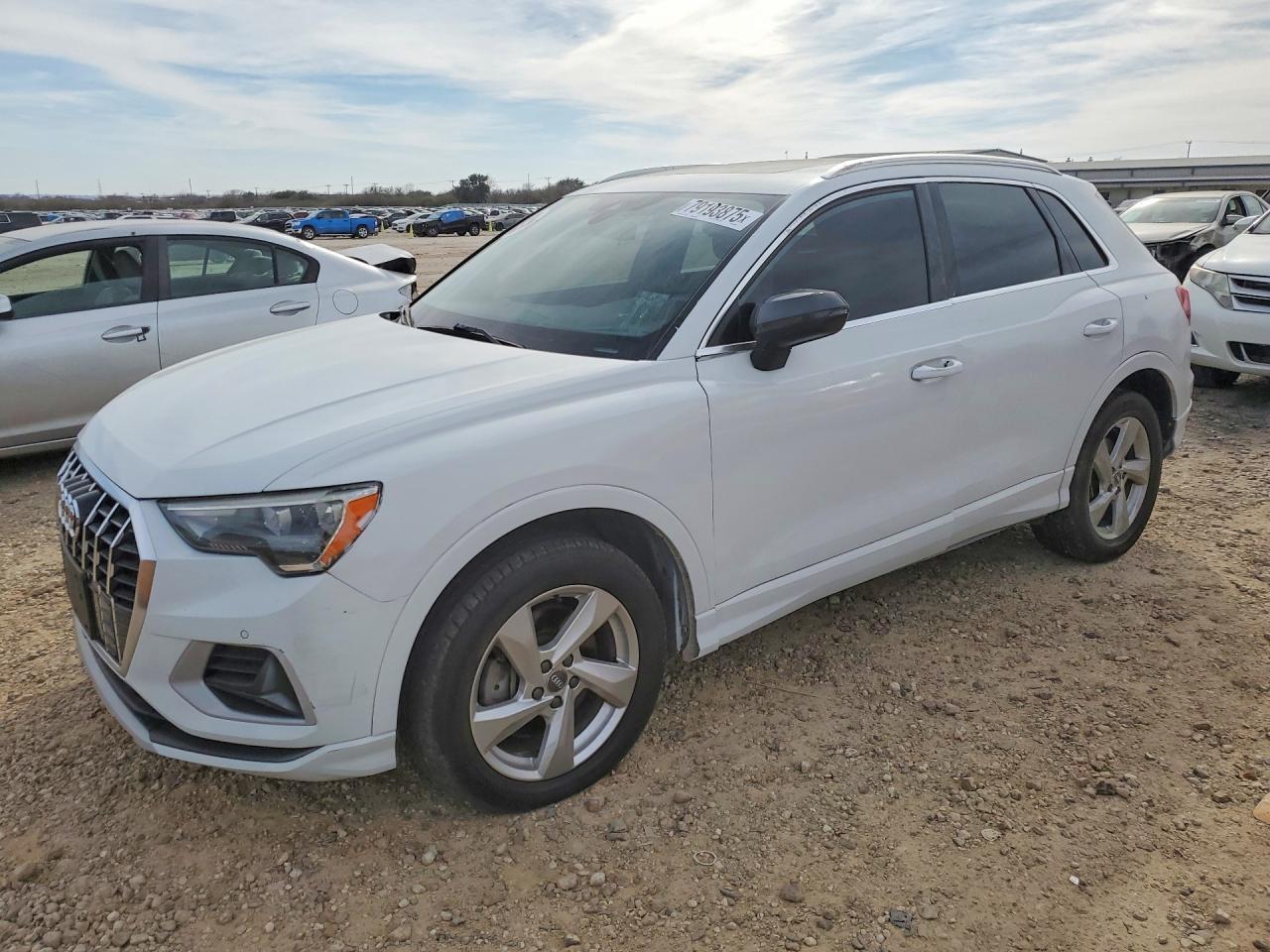 2020 AUDI Q3
