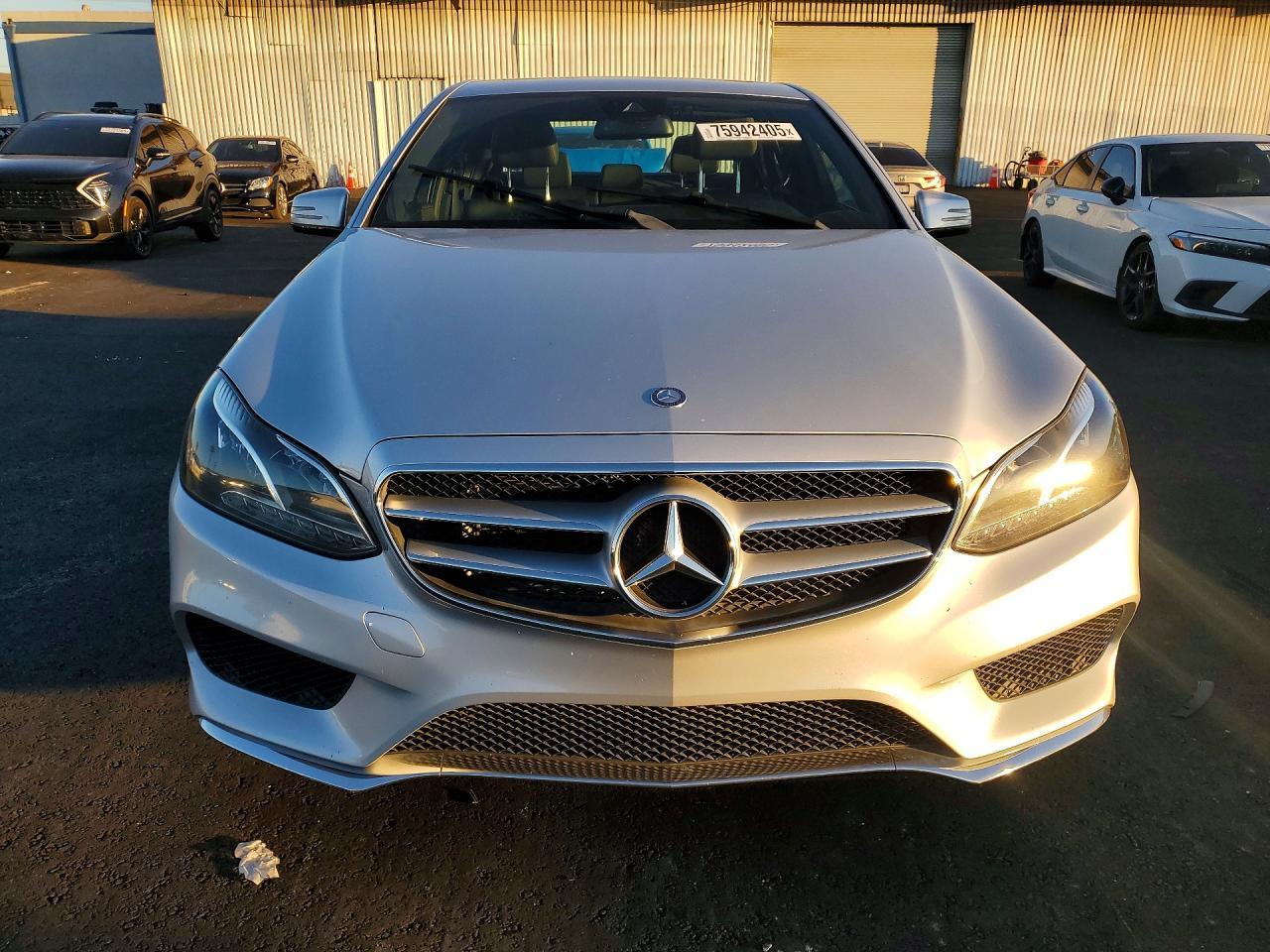 2016 MERCEDES-BENZ E-Class