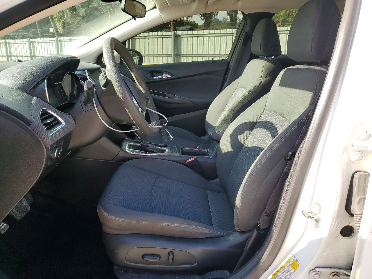 2018 CHEVROLET CRUZE