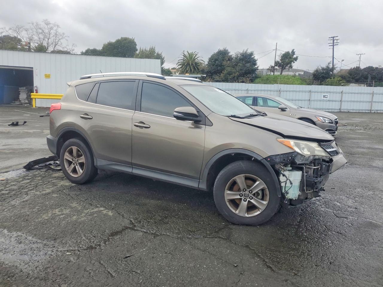 2015 TOYOTA RAV4